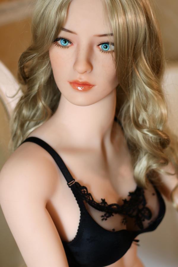 153cm (5ft) B-Cup Italian Sexy Small Boobs LoveDoll - Martina