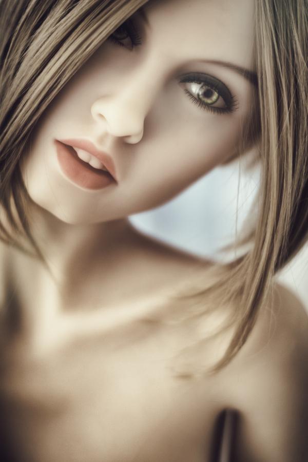 168cm (5ft 6") A-Cup Super Skinny Love Doll with Small Boobs - Pupa